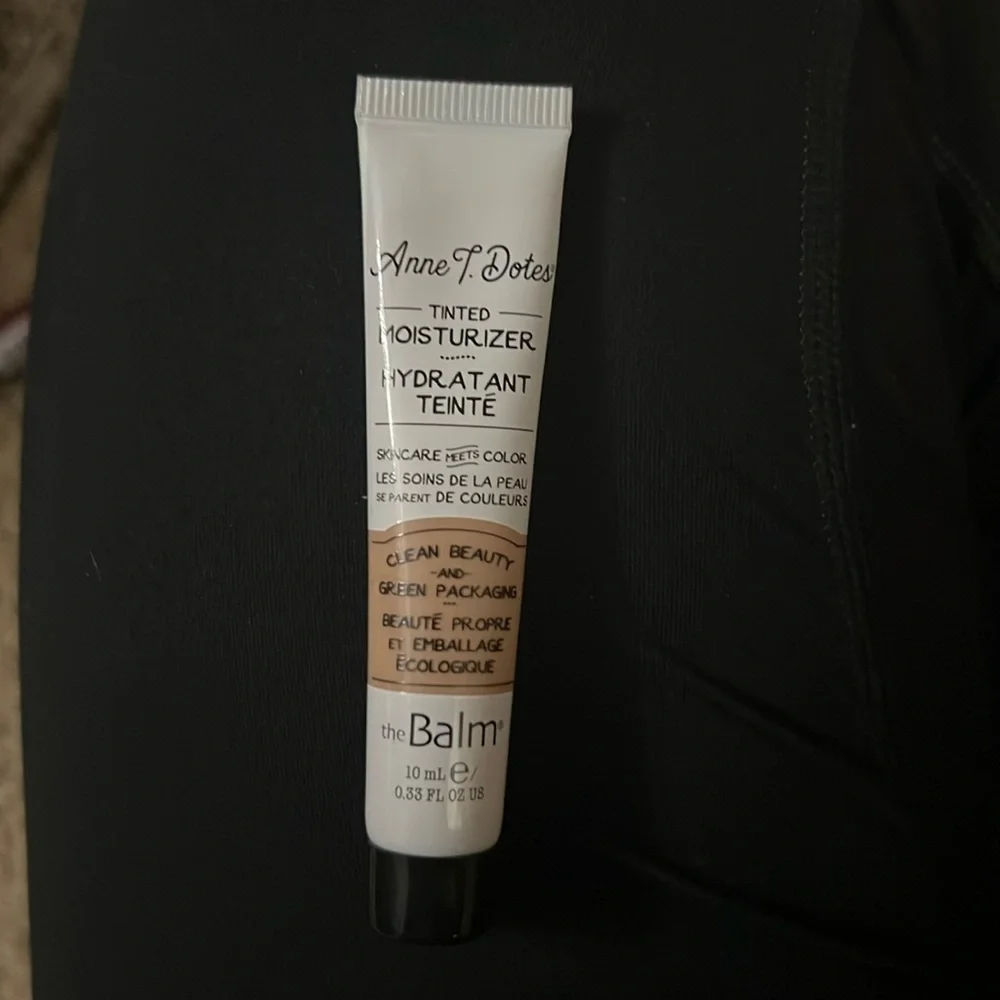 💎 THE BALM COSMETICS ANNE T. DOTES TINTED MOISTURIZER